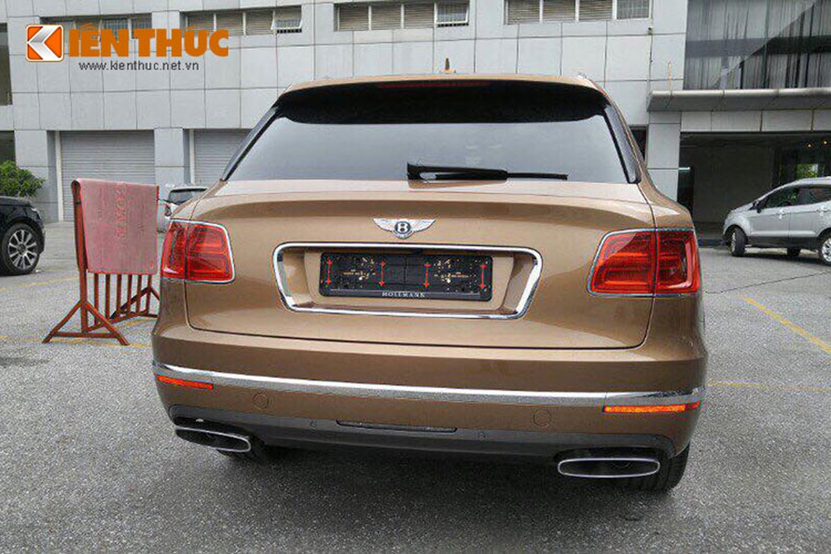 Chi tiet sieu SUV Bentley Bentayga dau tien tai Ha Noi-Hinh-7